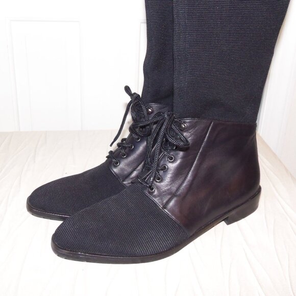 Stuart Weitzman Tall Leather and Gore Tex Black Boots With Lacing sz 8.5 - Picture 2 of 14